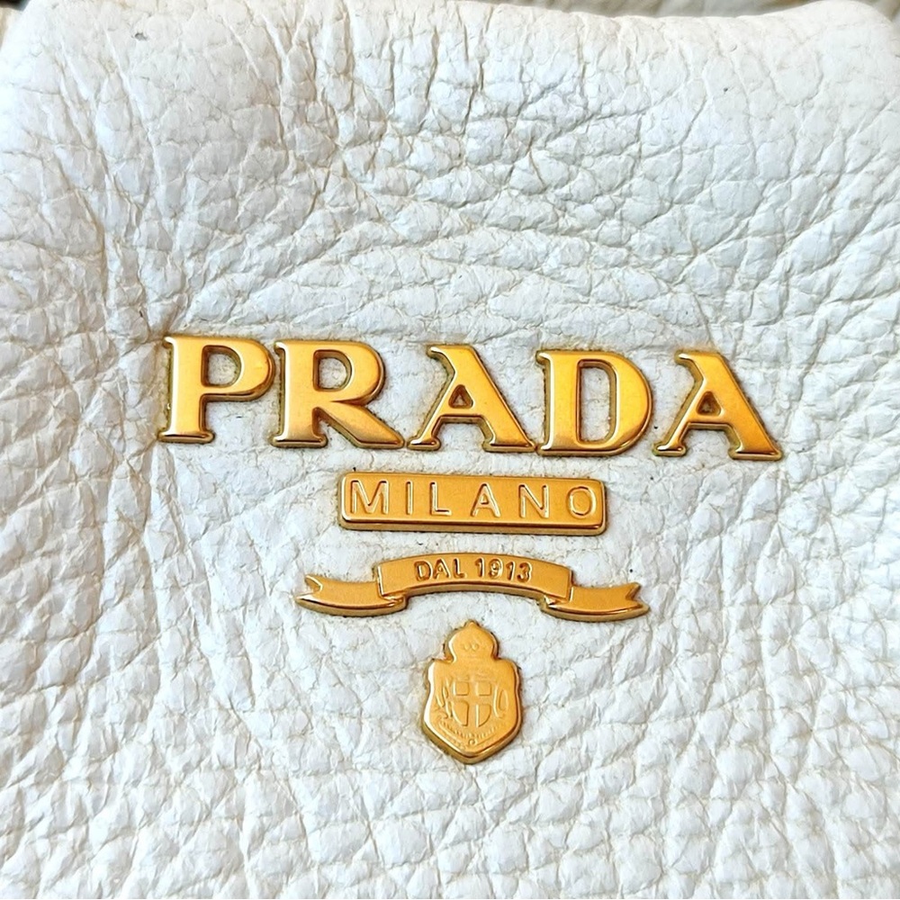 Prada White Leather Shoulder Bag with Gold Chain - Picture 8 of 11